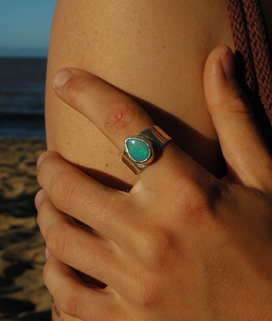 Opal Droplet Band