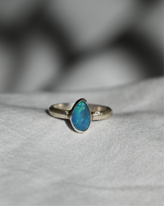 Classic Opal Ring